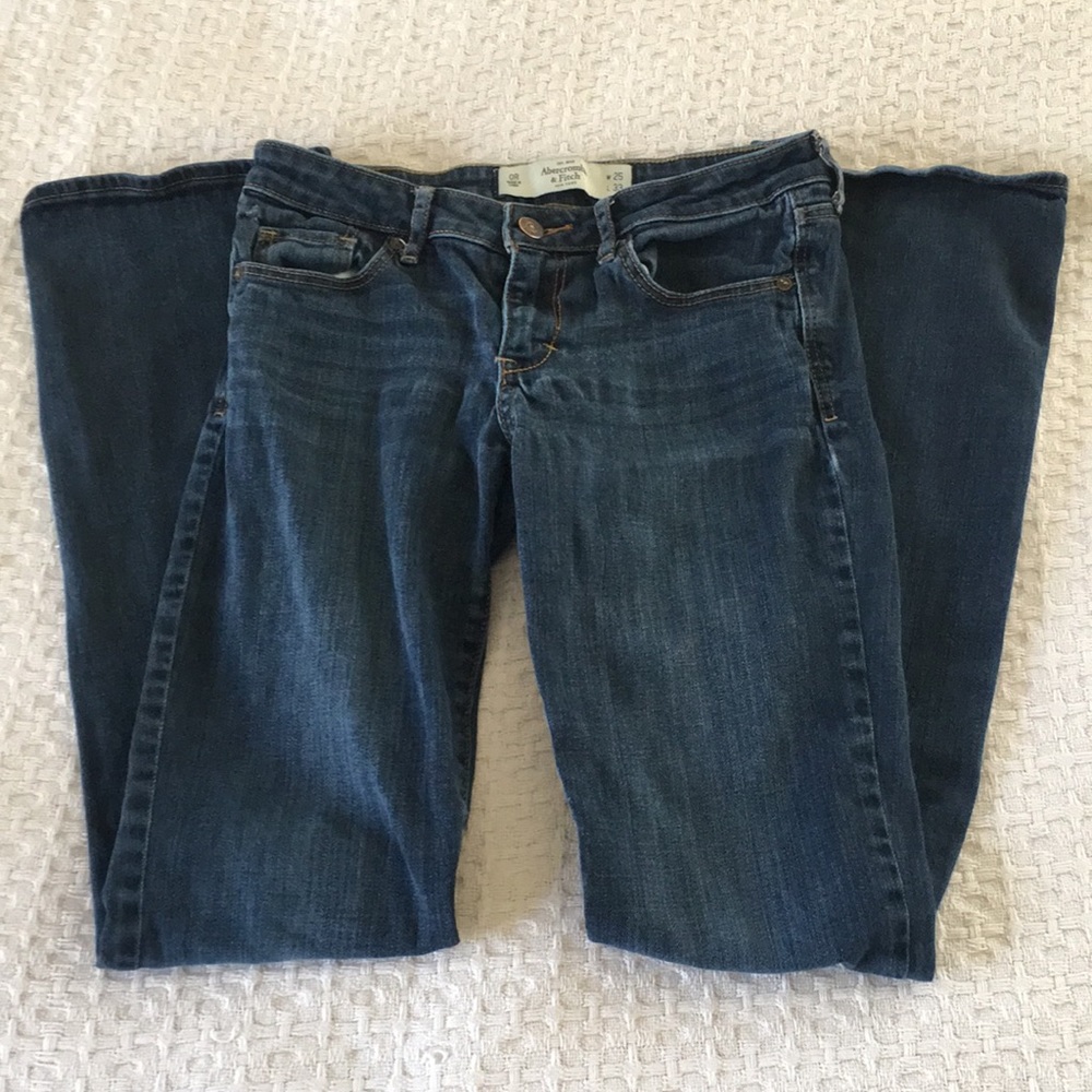 Abercrombie & Fitch Low Rise Blue Denim Jean 25/33
